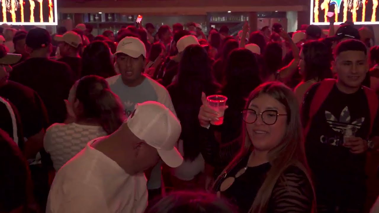 MUCHACHA TRAICIONERA - EL PRINCIPE MARCO ANTONIO...FELIZ 17 ANIV. LA NUEVA NOTA