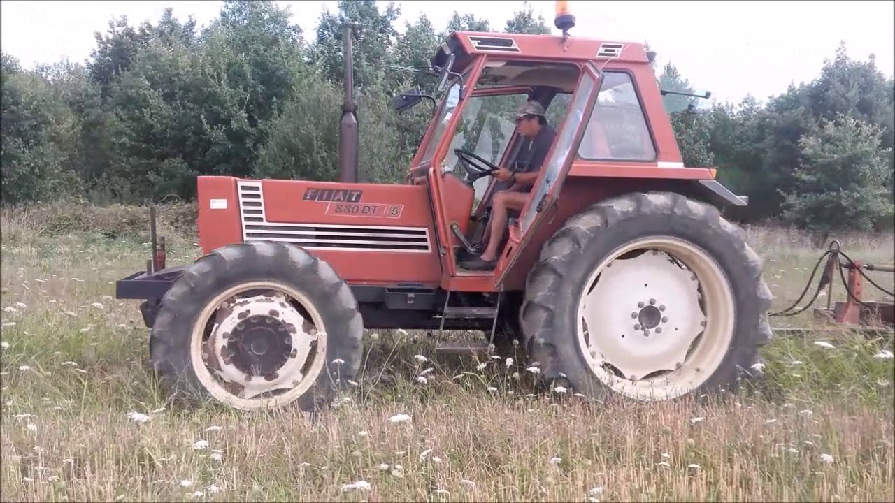 fiat 880 dt5 en train de passer les disques