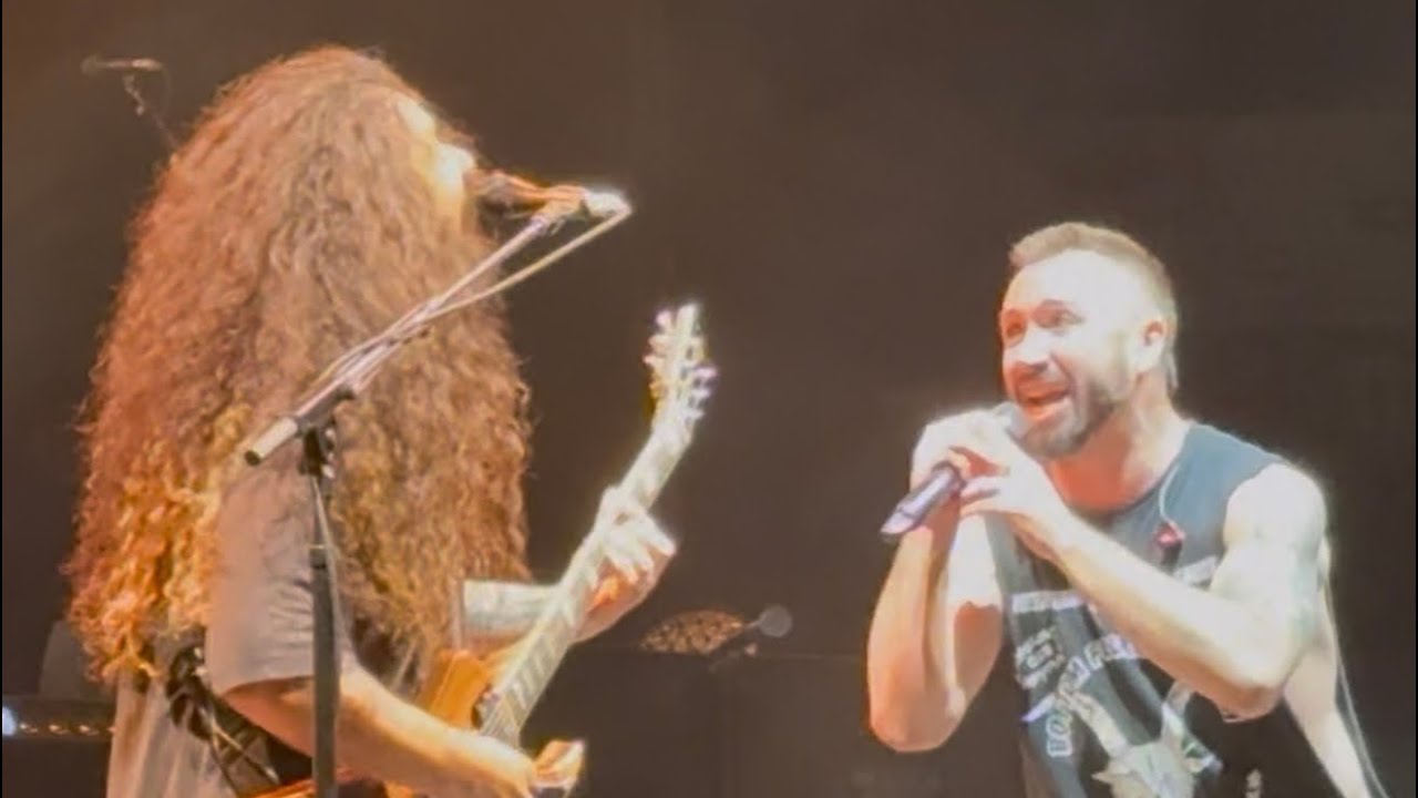 A Favour House Atlantic by Coheed and Cambria featuring Spencer Sotelo at Van Andel Arena