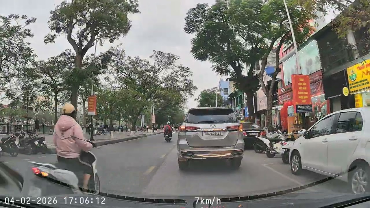 4 tháng 2, 2026