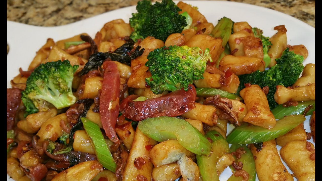 Chinese Sausage And Vegetables-Gnocchi Stir-Fry