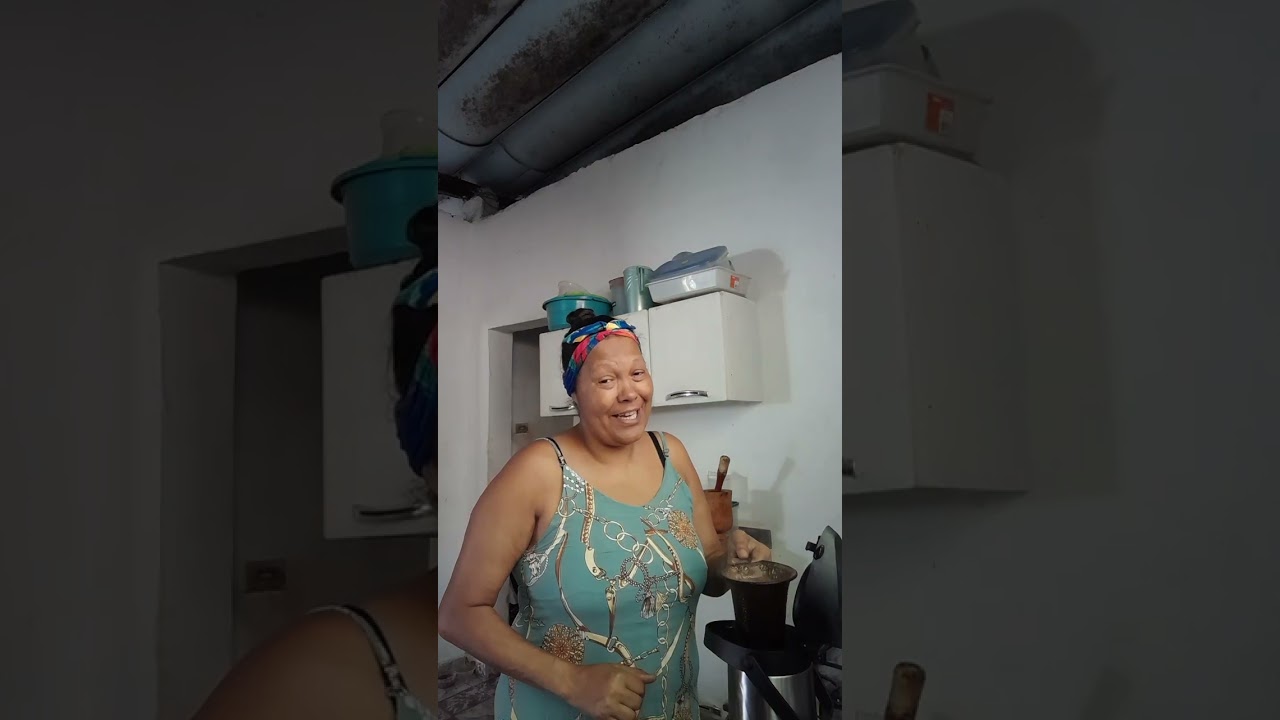 Cafezinho com a Lê, já na pegada do almoço 