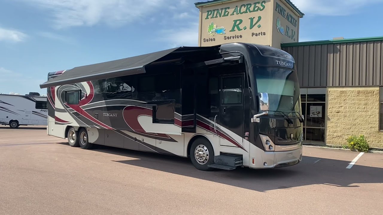 2018 Thor Motor Coach Tuscany 45AT