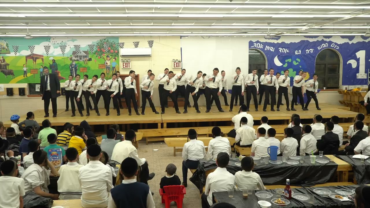 Insane! Munkatch Campers Imitating The Miami Boys Choir, And Yerachmiel Begun