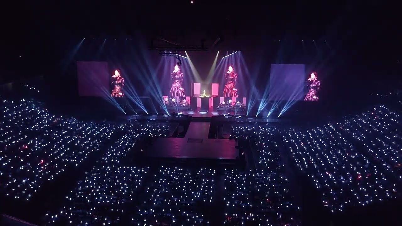 230812 INVU - TAEYEON ft. Thai SONE 😎#TAEYEON_TheODDOfLOVE_in_BKK