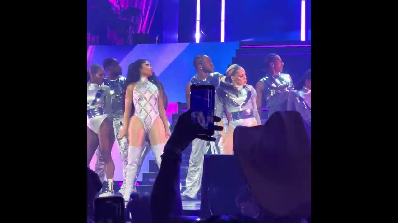 Nicki Minaj "Pink Friday 2" Tour Leg 1 Brooklyn New York Barclays Center