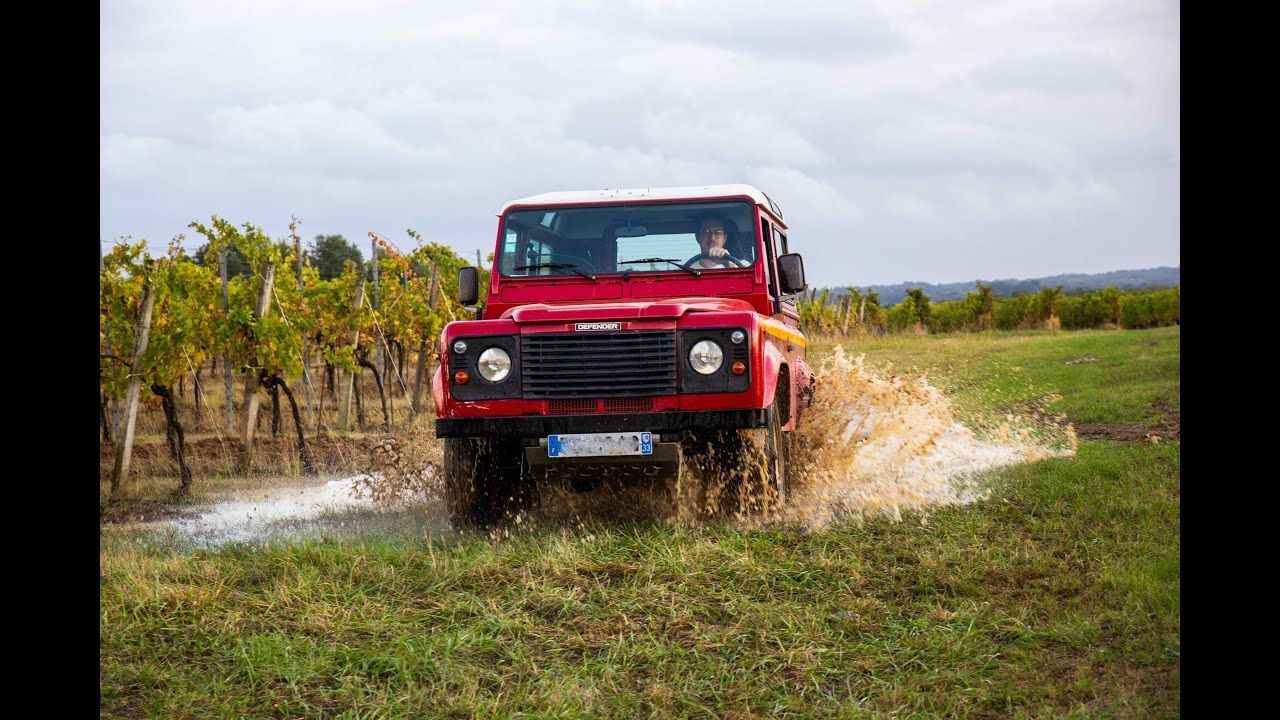 4L sinpar et defender dans la boue