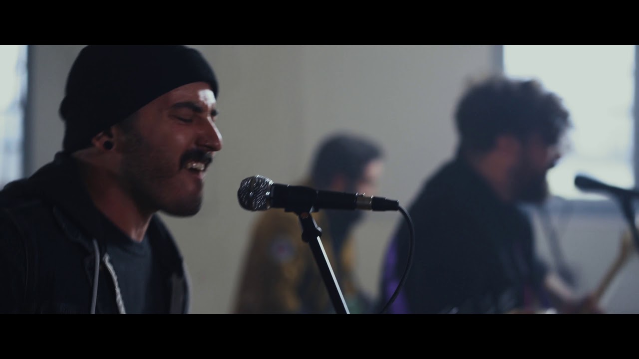 Latewaves &ndash; Enough is Enough [OFFICIAL MUSIC VIDEO]
