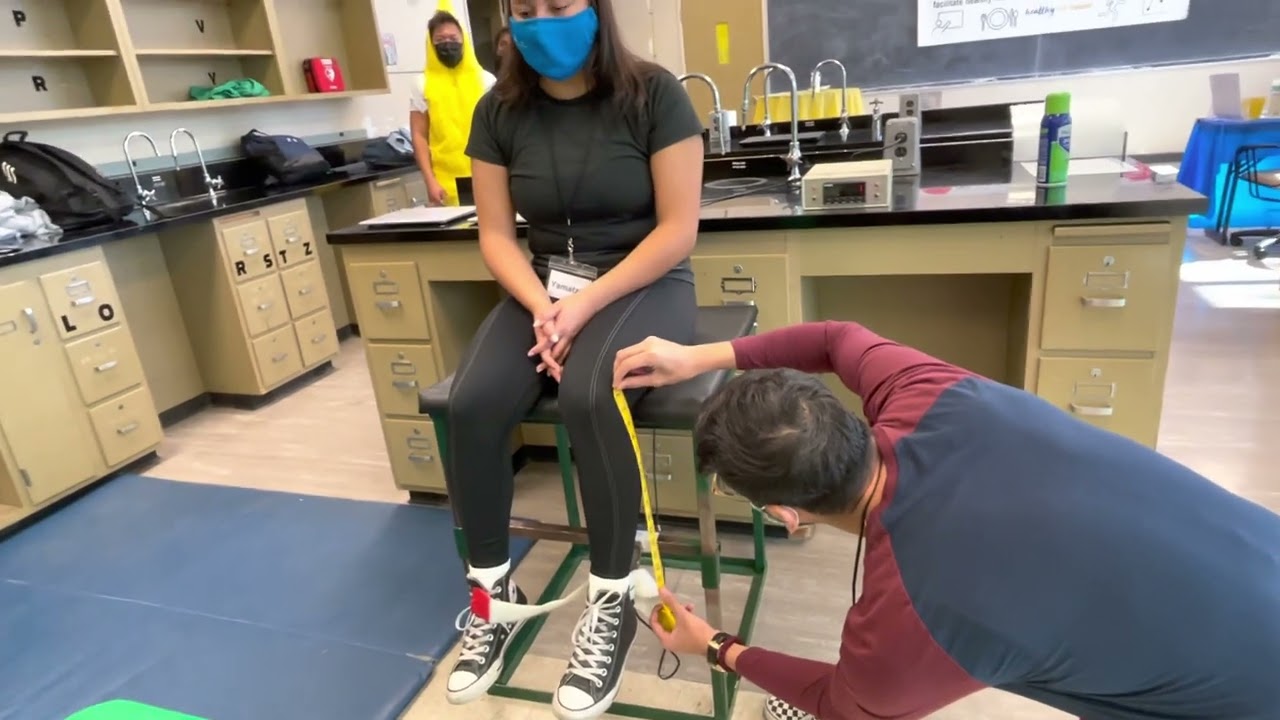 Strength assessment: Quadriceps and hamstrings