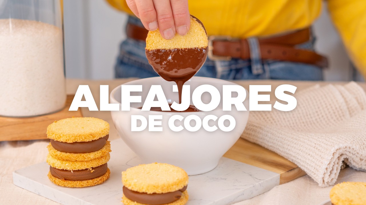 Alfajores de coco y dulce de leche | Sin gluten