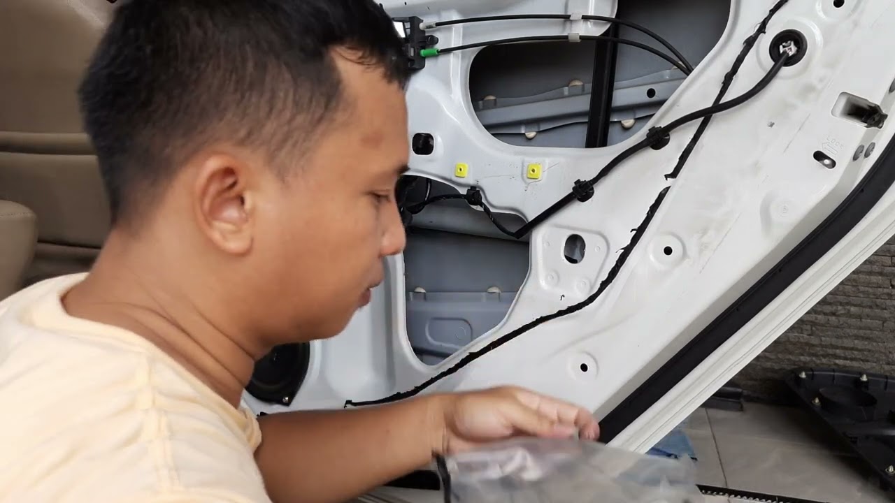 Pasang Peredam Mobil Sigra