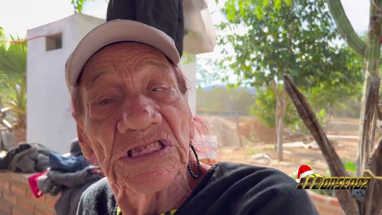Gilberto estoy gastado por la navidad préstame 50 mil pesos 😄