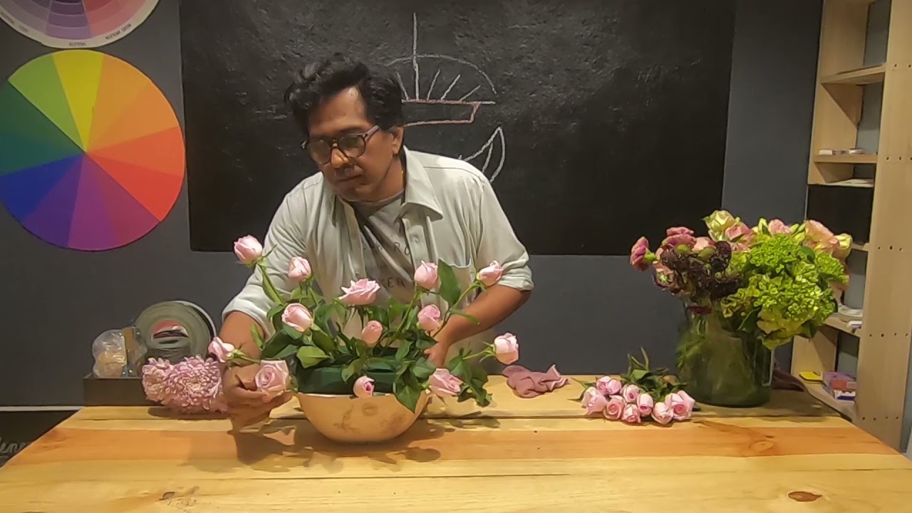 Flores Para transformar, Arreglo Floral asimétrico con toques añejos