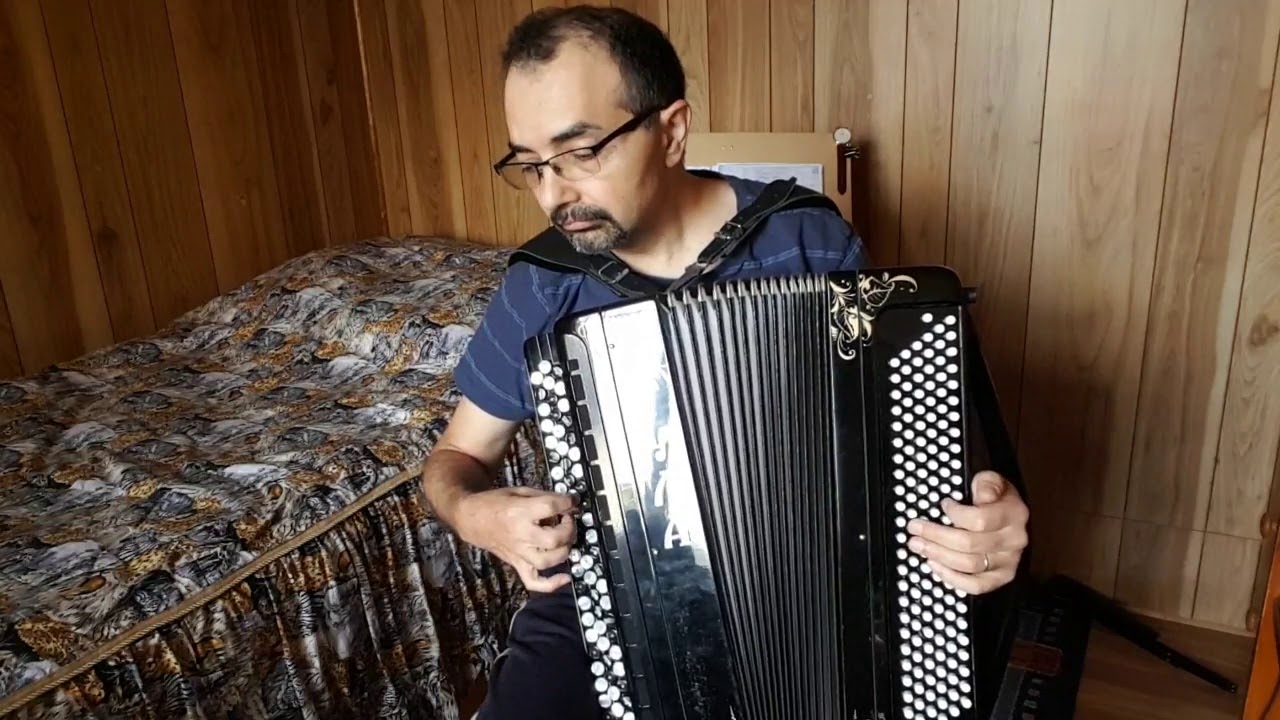 Баян в Австралии. Танго Брызги шампанского