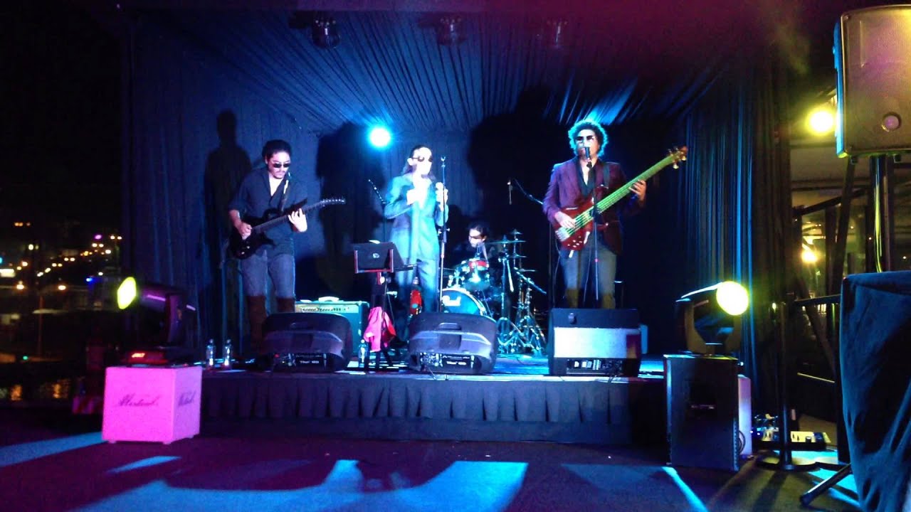 Todo se derrumb&oacute;, LOS GUSTAVOS, Enjoy 2015