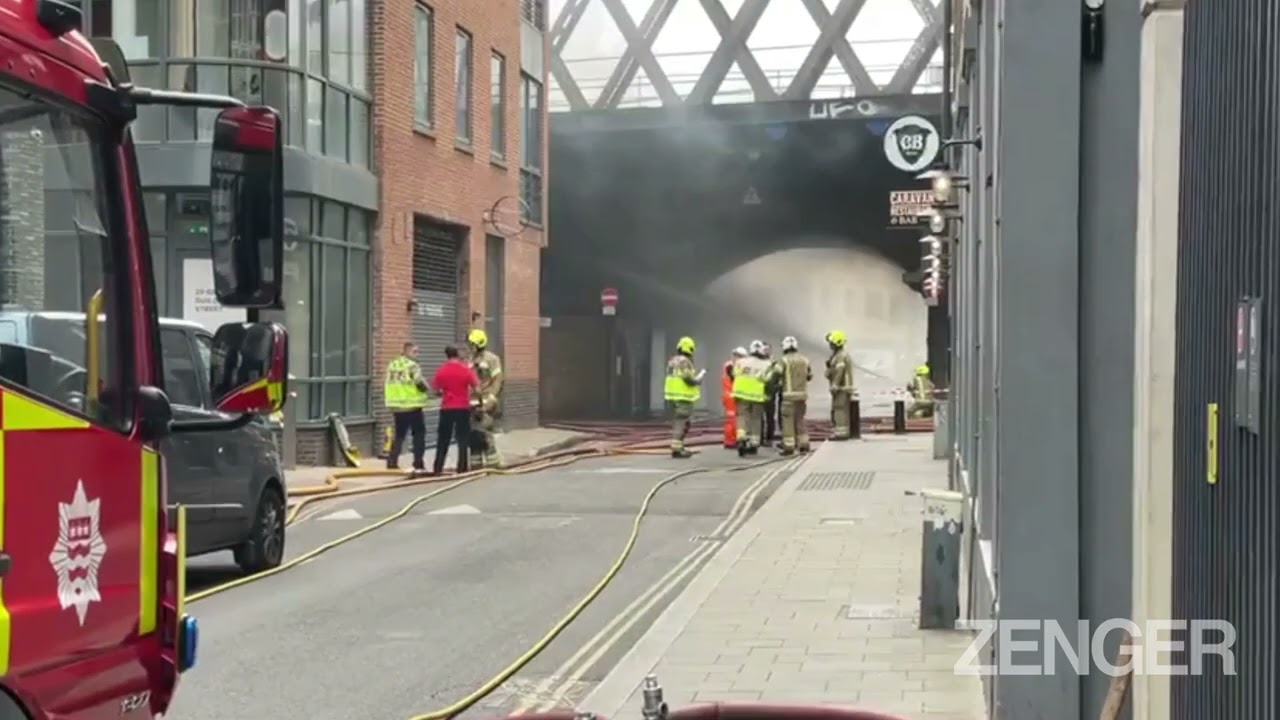 LONDON INFERNO: Firemen Tackle Massive Blaze Near Train Station