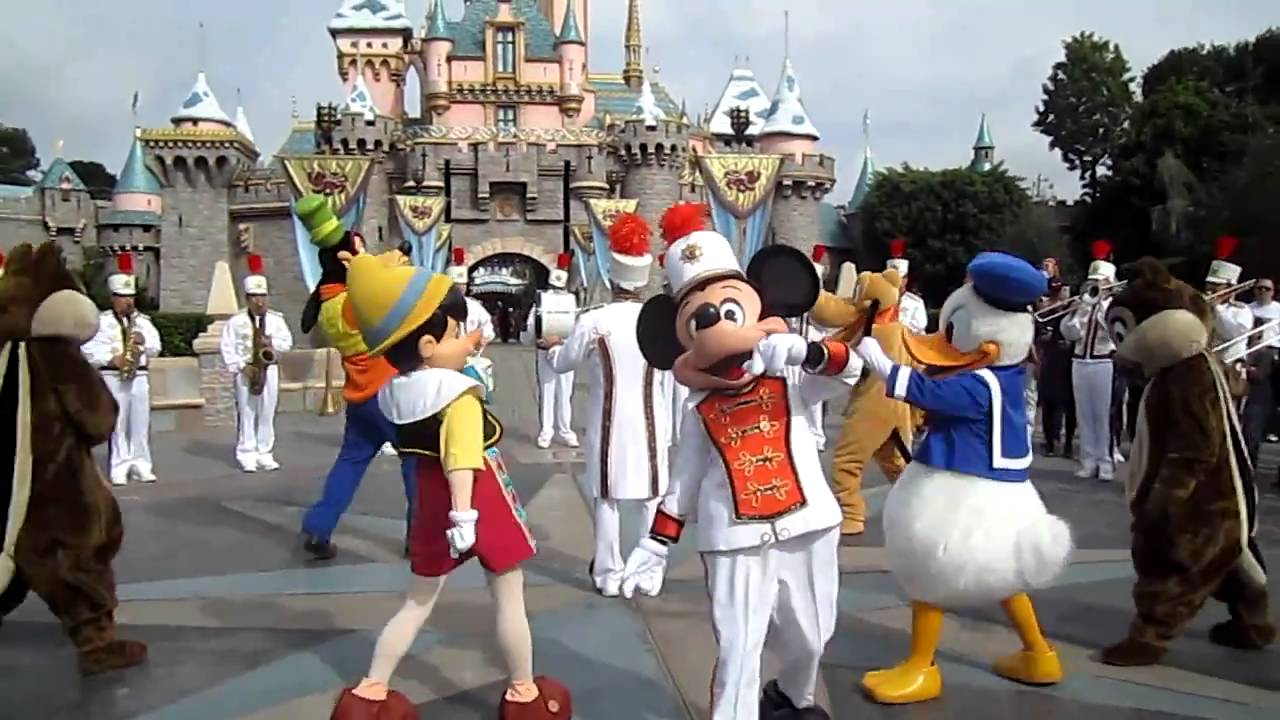 Mickey Mouse & the Disneyland Band