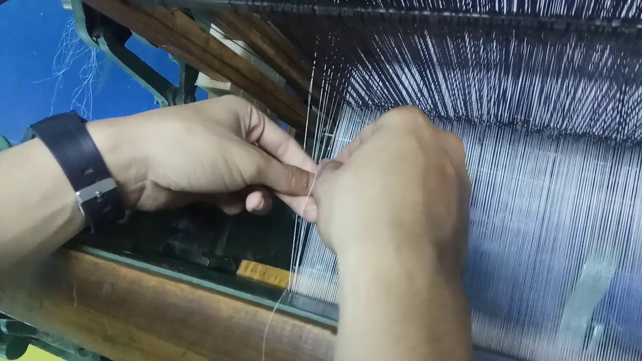 Praktik Pengoperasian Mesin Tenun (Shuttle Loom) & Palet