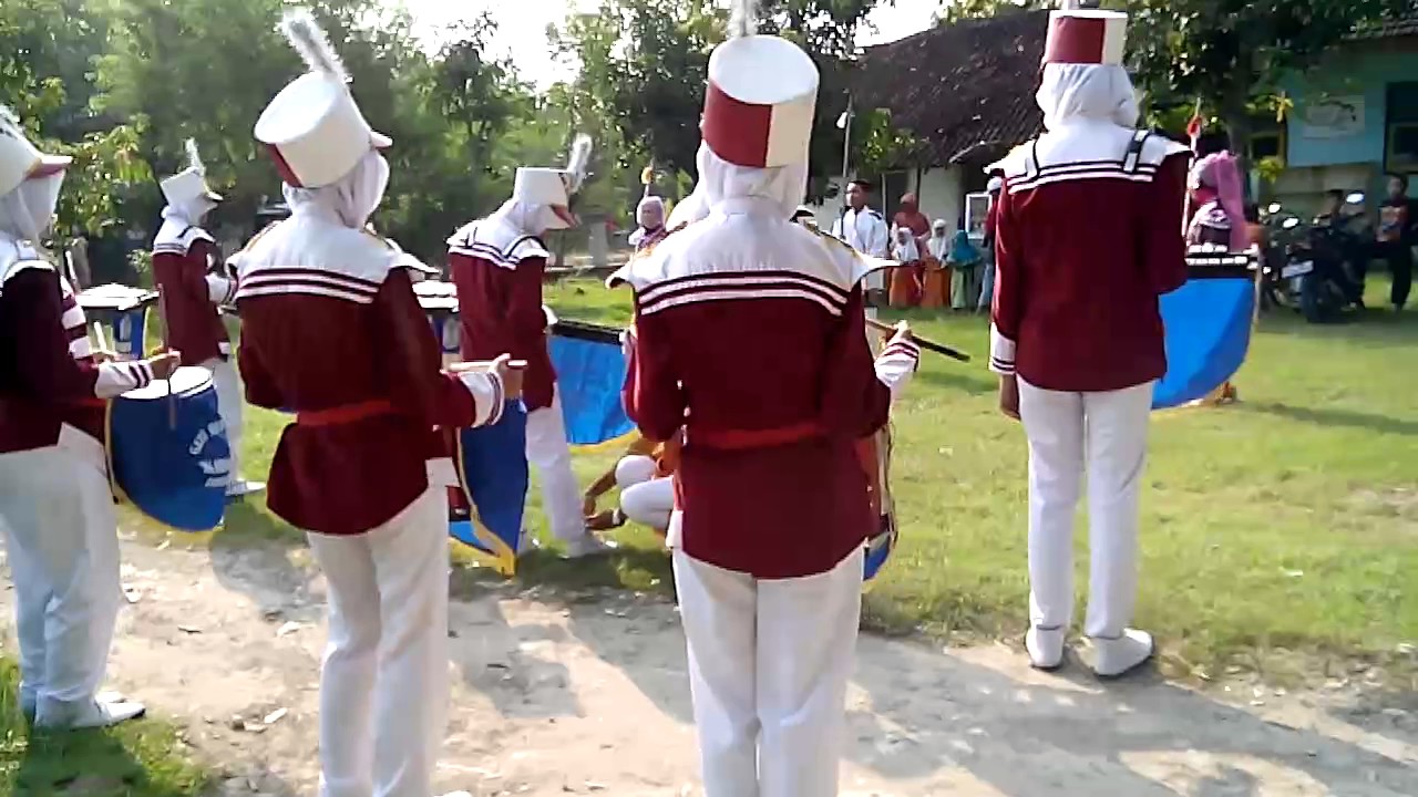 Drumband Gita Swara SMAMUDA Sumberrejo Display di Ds.Palembon