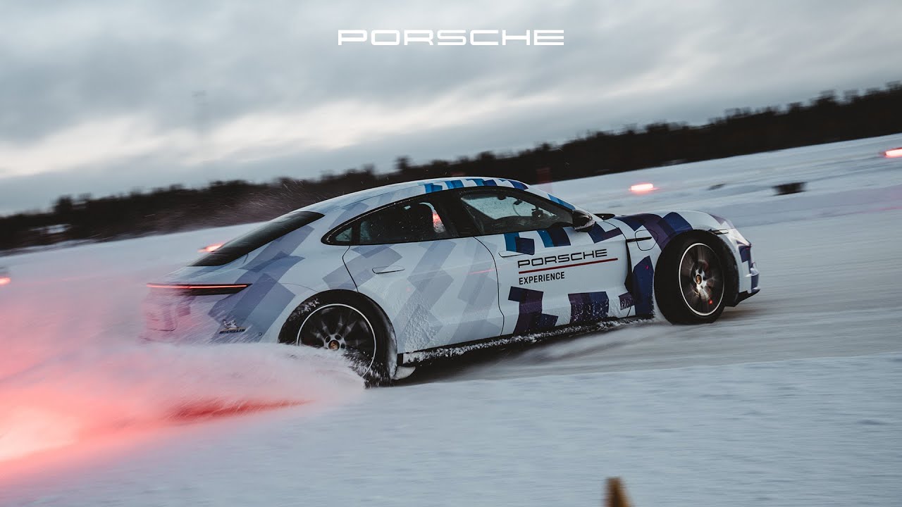 The fourth world record for the Taycan &ndash; drifting on ice at the Arctic Circle