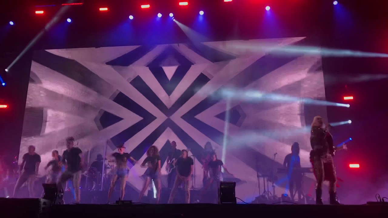 Gwen Stefani - Sweet Scape | Machaca 2019