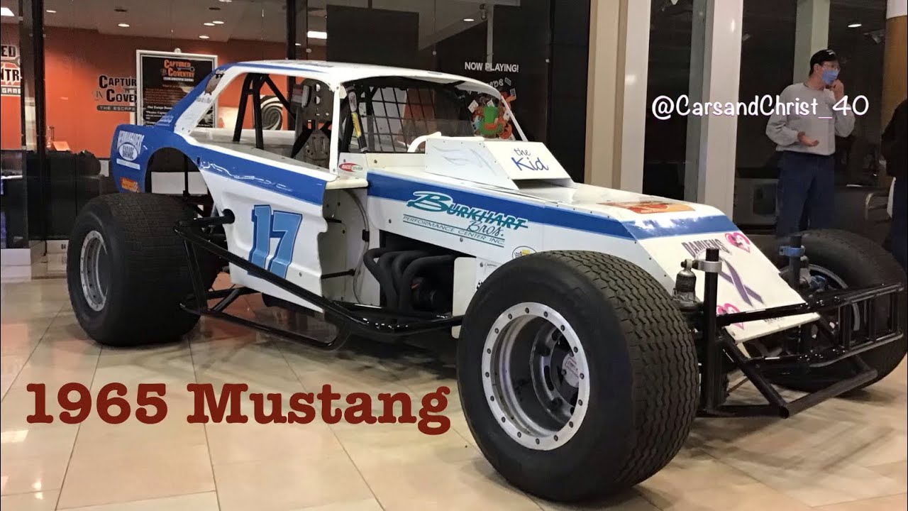 Vintage Outlaw Dirt Track Race Cars