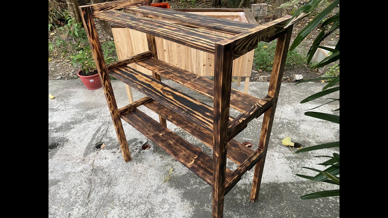 居家簡單DIY，如何簡單的用舊木板製作燒木的木架子 - Easy DIY Projects - How to simply make wood shelf and Burnt Wood Finish。