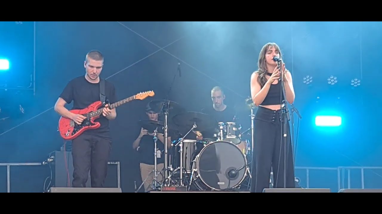 Alice & Dolores - Everything's okay (live) @ Das Fest Karlsruhe Juli 2024
