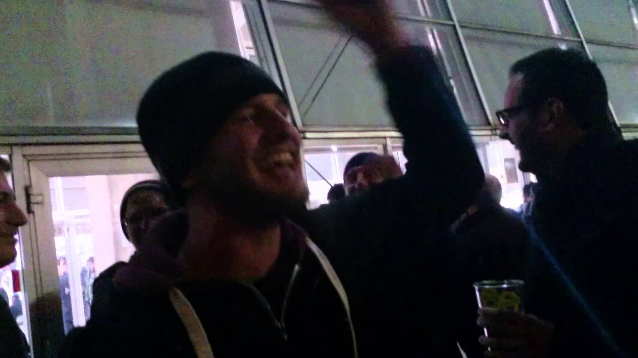 Kac singt für black wings