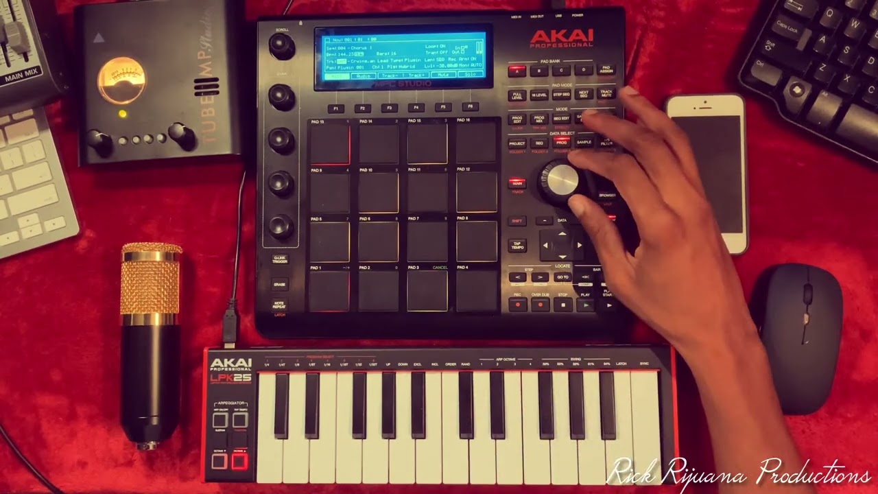 1 сэмпл сделал это!! 😤 | MPC Studio Black