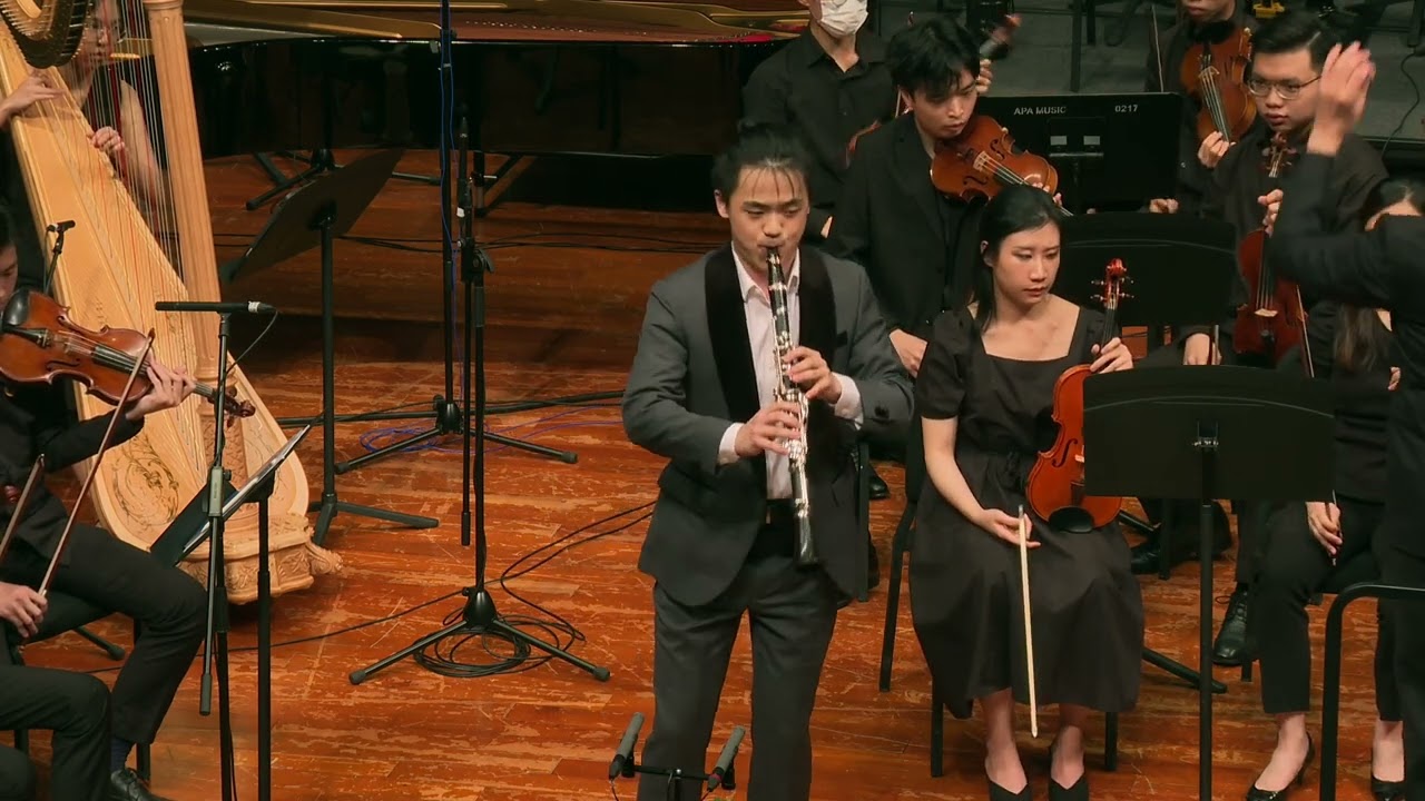Copland Clarinet Concerto by Fong Shing