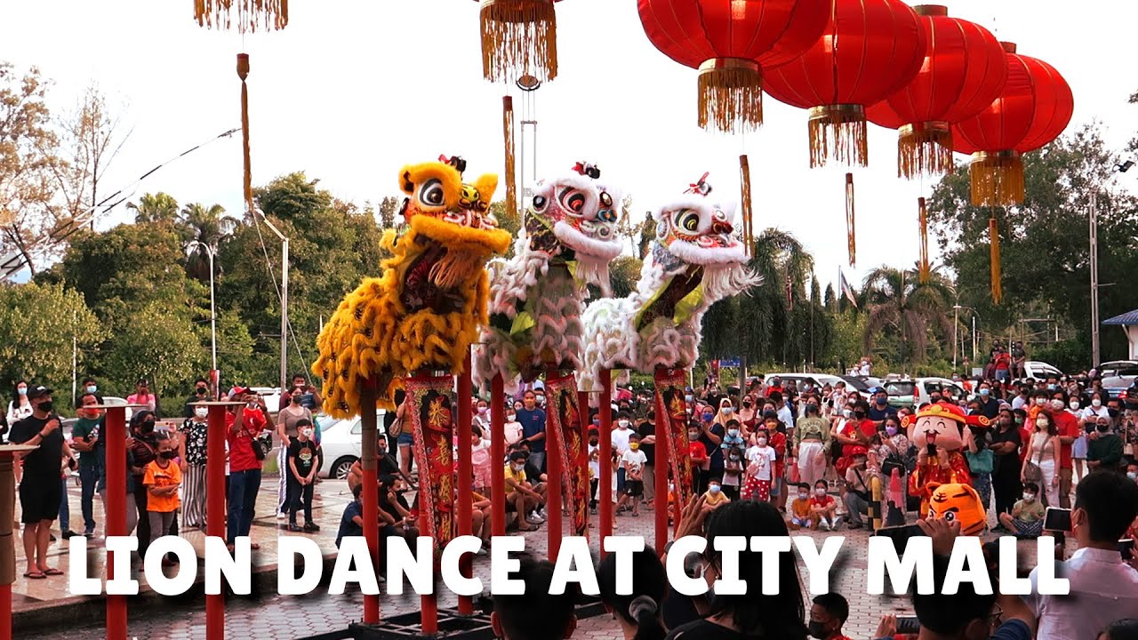 Lion Dance at City Mall, Kota Kinabalu (5/2/2022)
