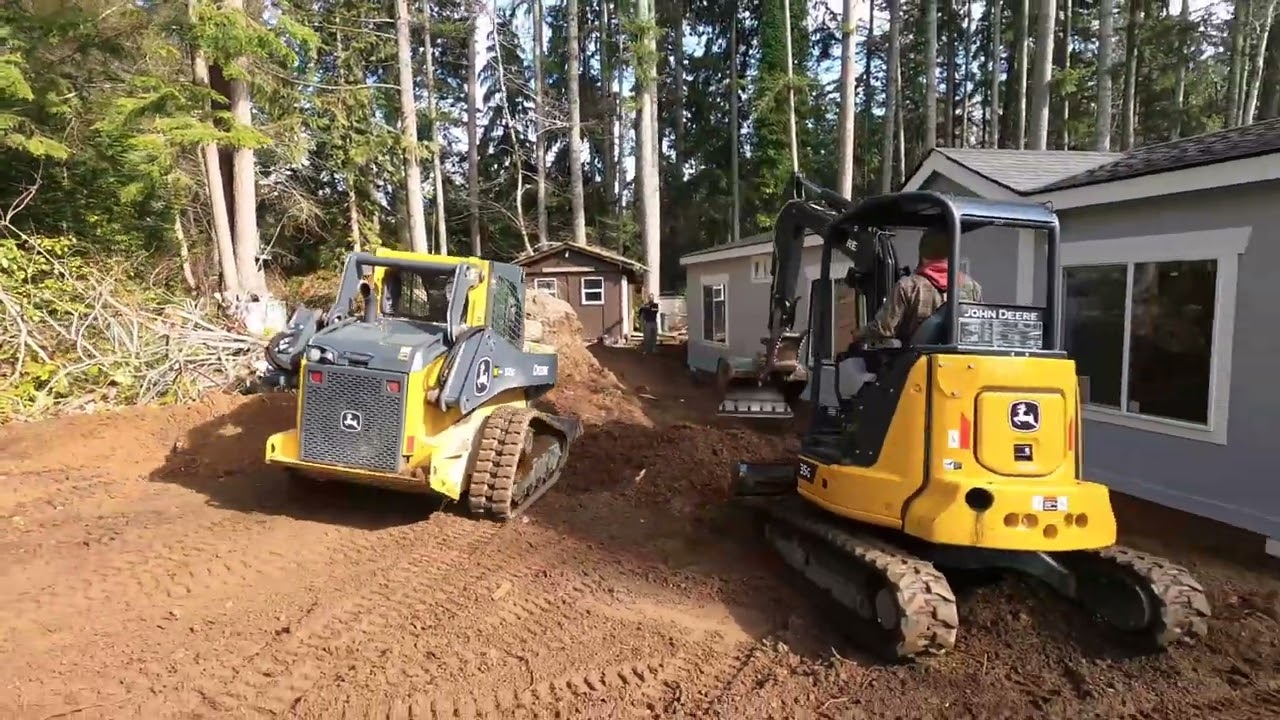 Foundation backfill with Deere 35g and 325g
