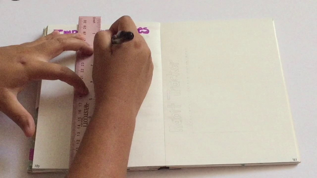 August 2017 Plan With Me | Just_Tray17