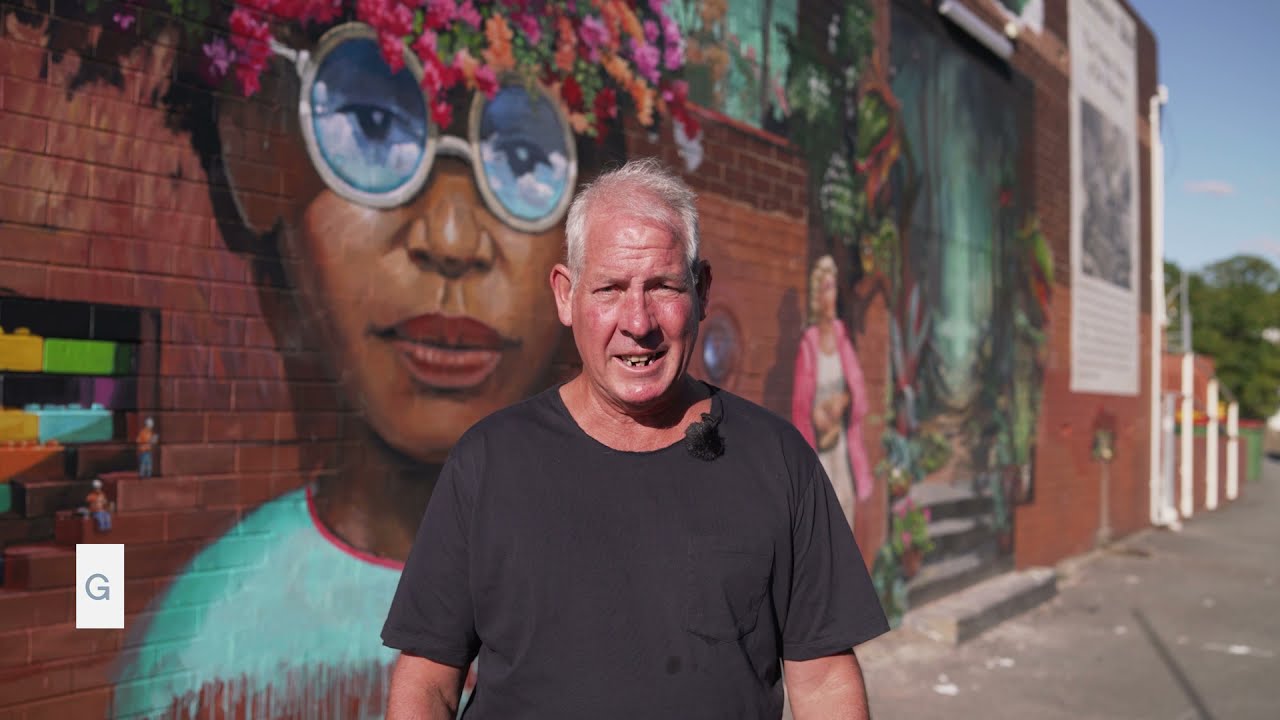 Mural by local artist livens up Bayswater laneway