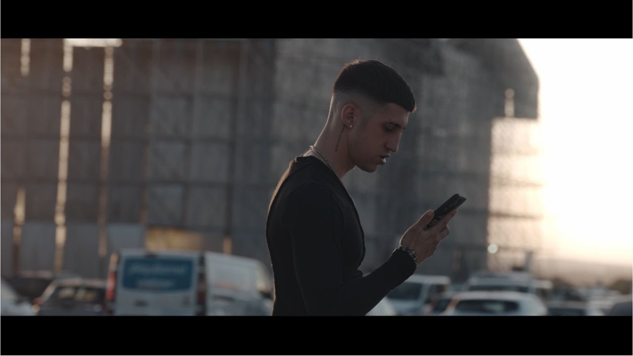 Love Yi - Ese Bobo (Video Oficial)