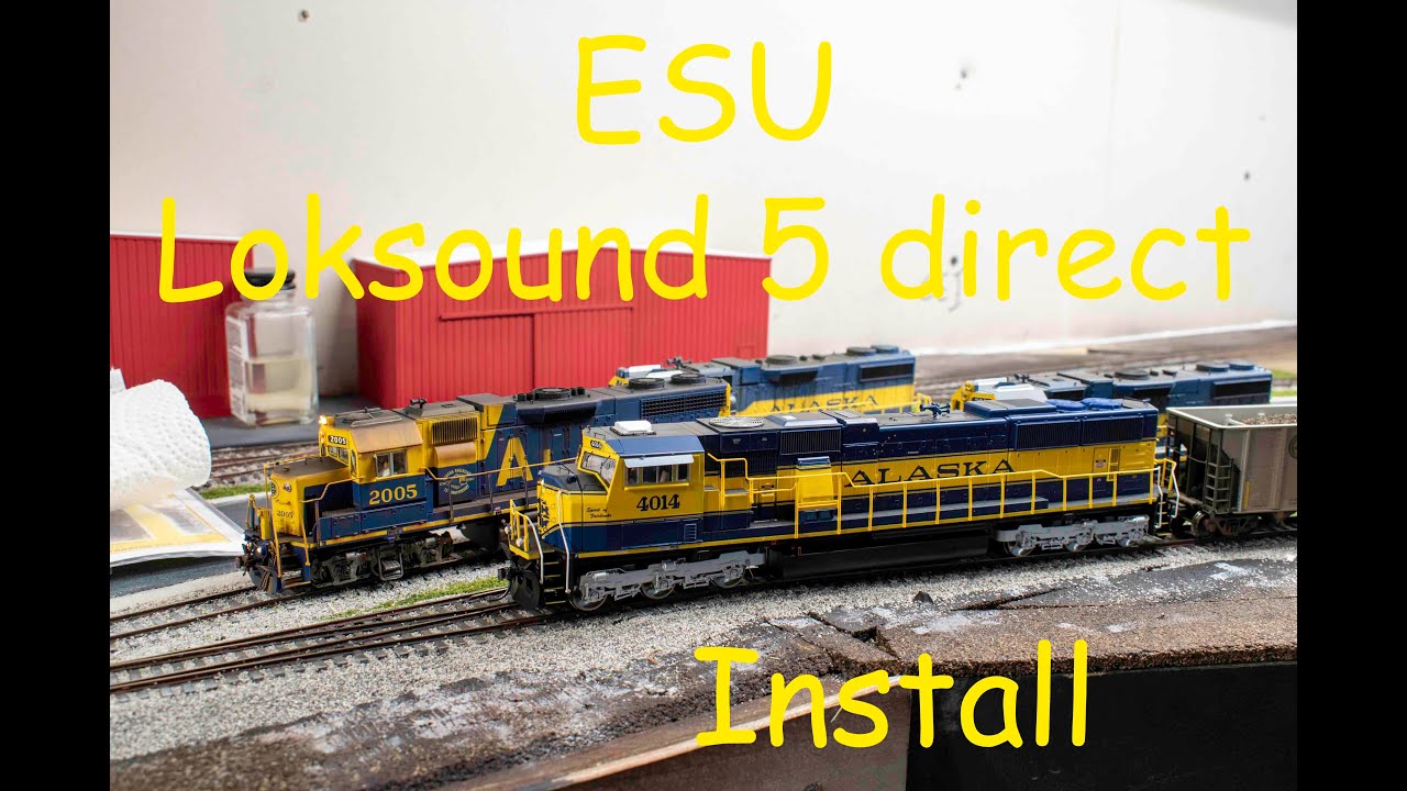 New ESU LokSound 5 DCC direct decoder install in a Athearn SD70MAC.