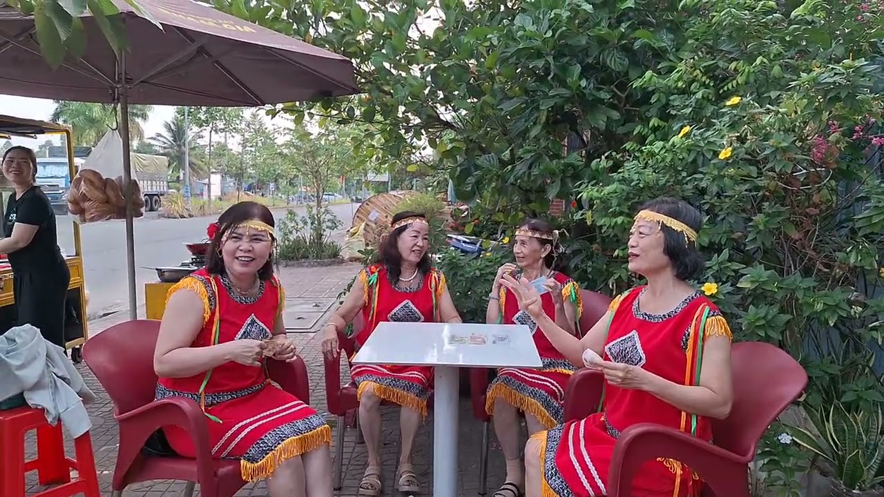 Tia Nắng đoán con vật