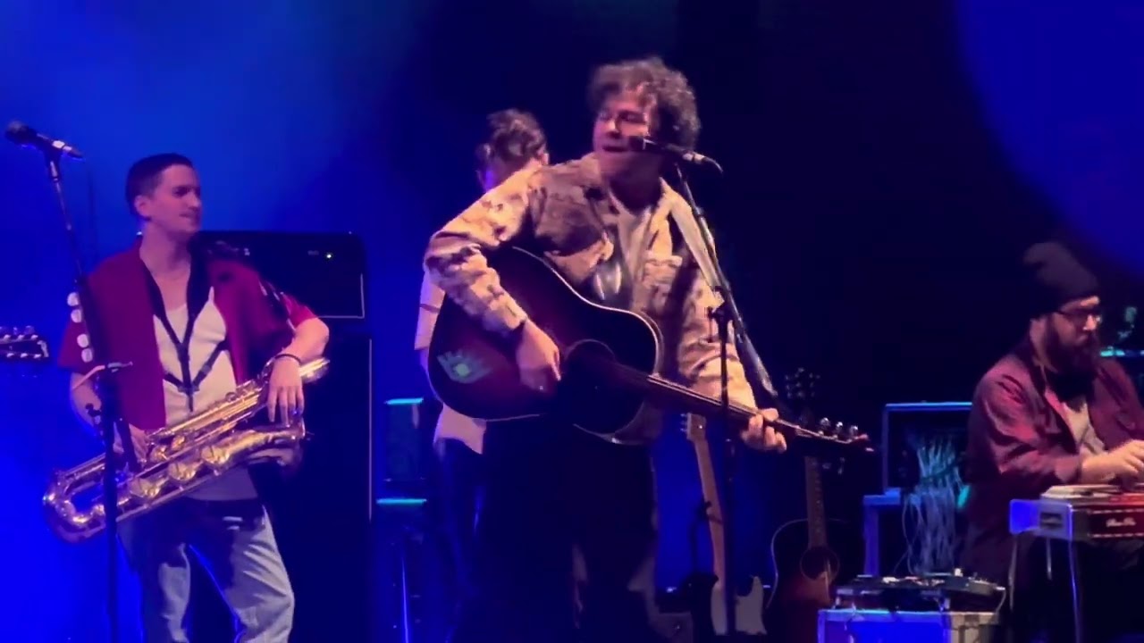 The Arkells - Dancing On My Own - LIVE