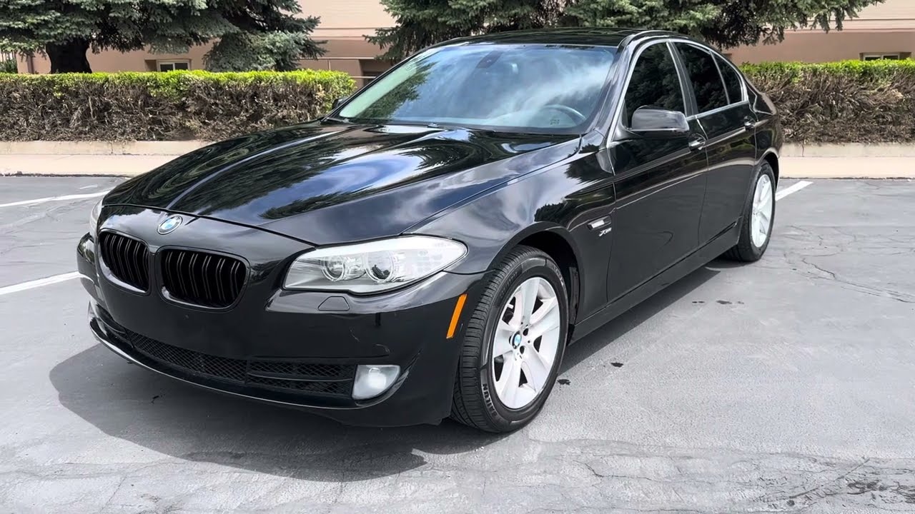 2012 BMW 528i XDrive AWD Black 94,555 miles