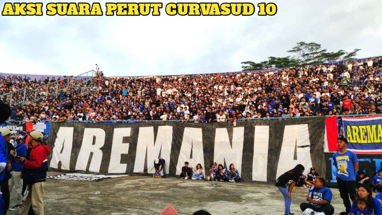 AREMANIA CURVASUD 10 KEMBALI BERAKSI DI TRIBUN 10 KANJURUHAN | SEMIFINAL AREMA VS PSIS