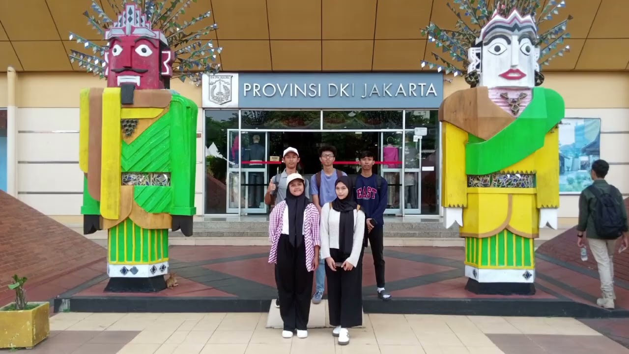 TAMAN MINI