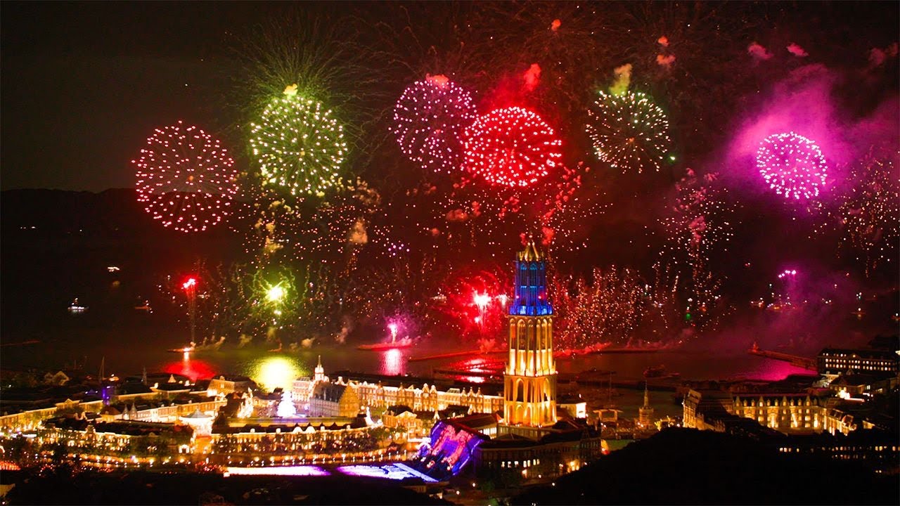LIVE 第12回　九州一大花火まつり 2025 The Kyushu's Number One Fireworks Show