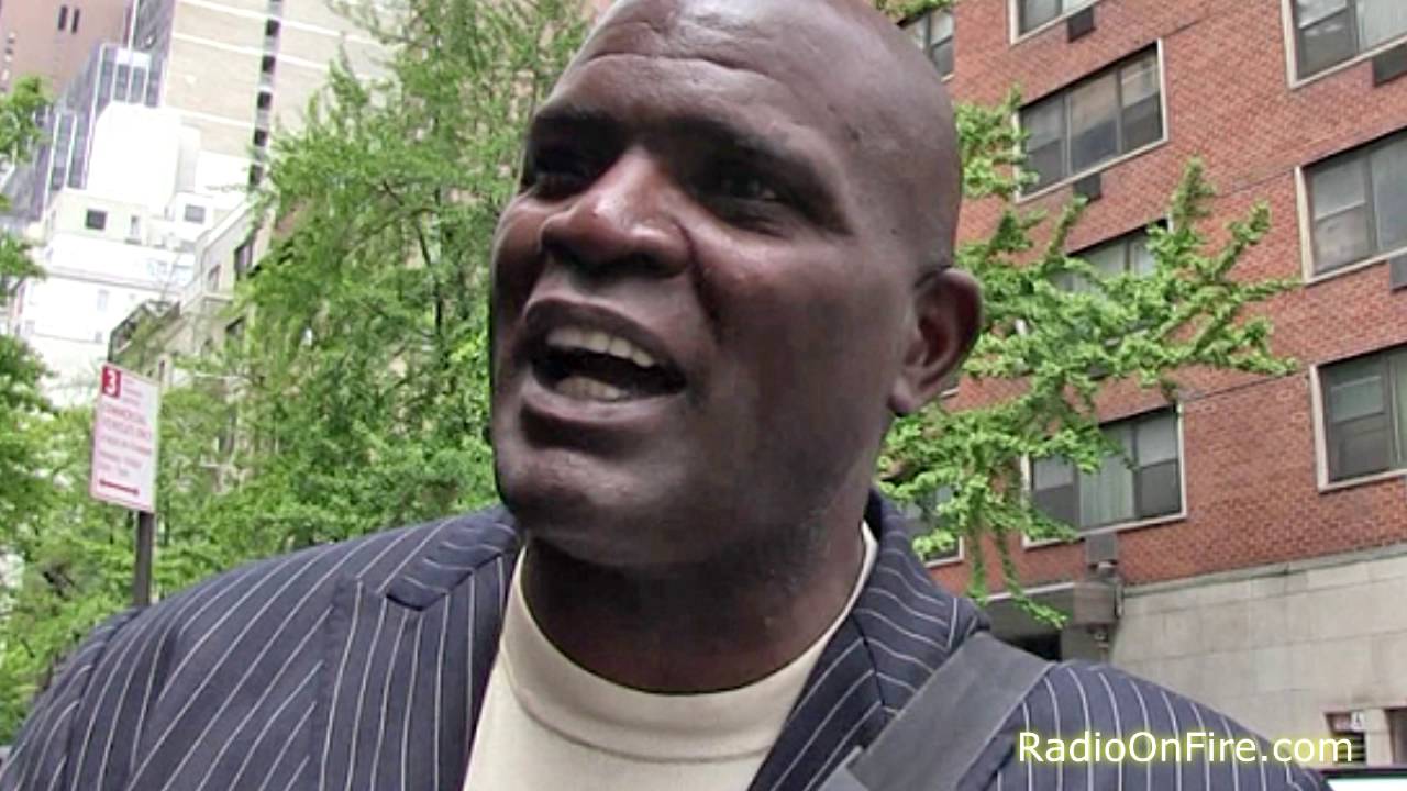 Lawrence Taylor Arrested For DUI After Crashing Into Police Car
