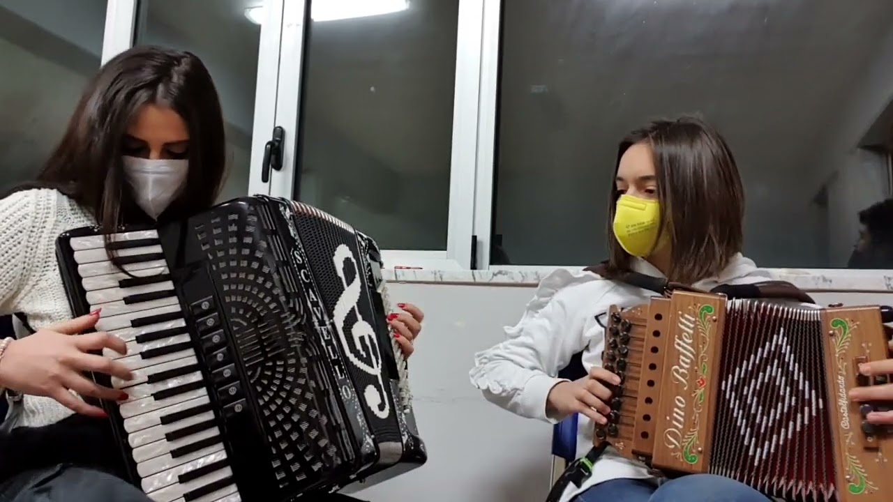CATARINELLA - VALENTINA & AURORA - SCUOLA DI ORGANETTO VALENTINA DONATO