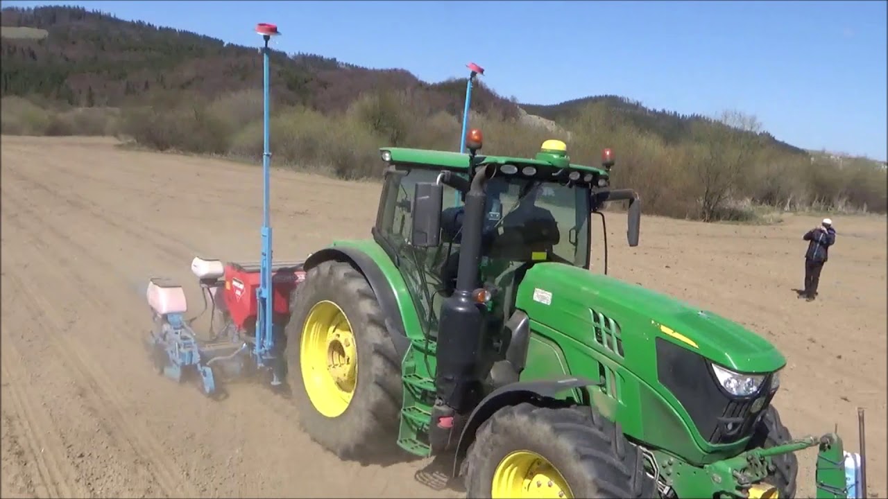 Sezóna 2020 Príprava pôdy a sejba kukurice - 3x John Deere, Landini *Full HD*