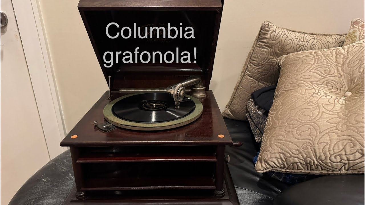 NEW COLUMBIA GRAFANOLA! 