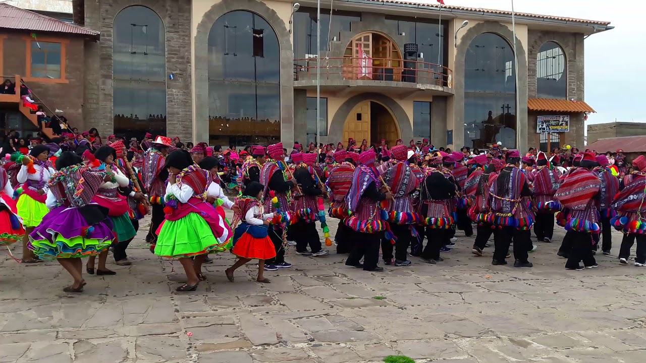 Carnaval de la isla de taquile 2017