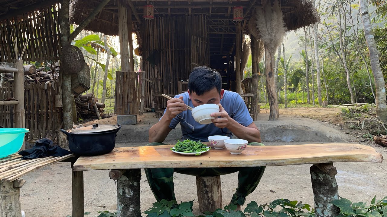 A simple meal from the top of the hill, alone on the farm.