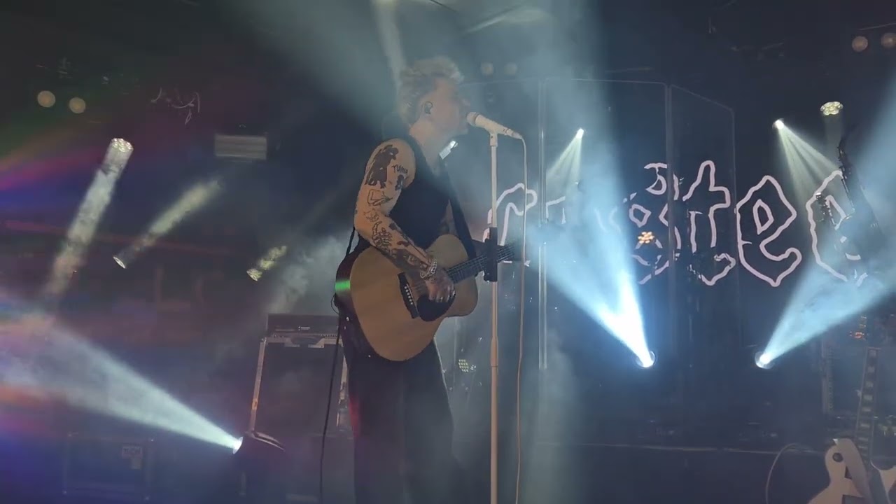 Costee: Huudan pimeään live Turku Apollo 7.2.2026